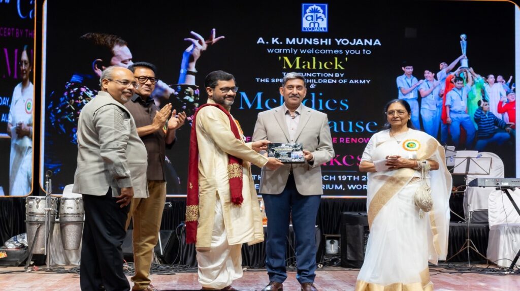 गुड़ी पड़वा पर सजी खास सांस्कृतिक शाम : ए.के. मुंशी योजना का नेहरू ऑडिटोरियम में भव्य आयोजन