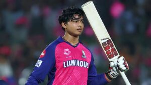 15 साल के वैभव सूर्यवंशी का तूफान : 29 गेंदों में 97 रन ठोककर IPL में रचा इतिहास