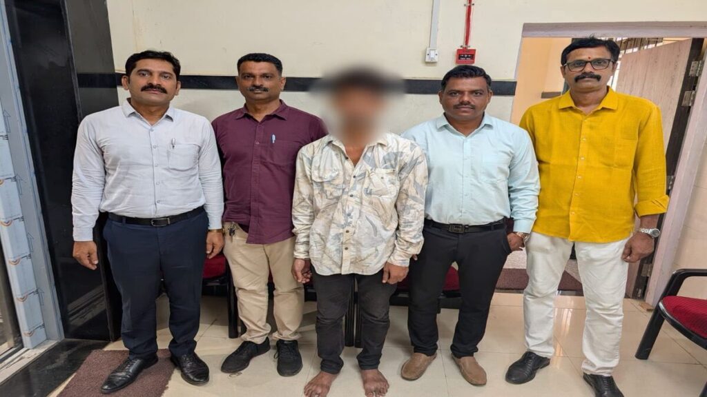 19 साल से फरार आरोपी गिरफ्तार : खार पुलिस की विशेष टीम की बड़ी कार्रवाई