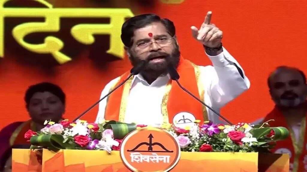 बाघ की खाल पहनने से कोई बाघ नहीं बन सकता है : DCM शिंदे का ठाकरे गुट पर हमला