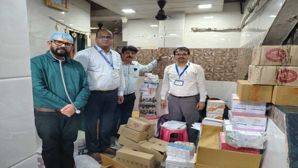बिना लाइसेंस अस्पताल में बिक रही थीं दवाएं : एफडीए की छापेमारी, 9.09 लाख रुपए की दवाएं जब्त
